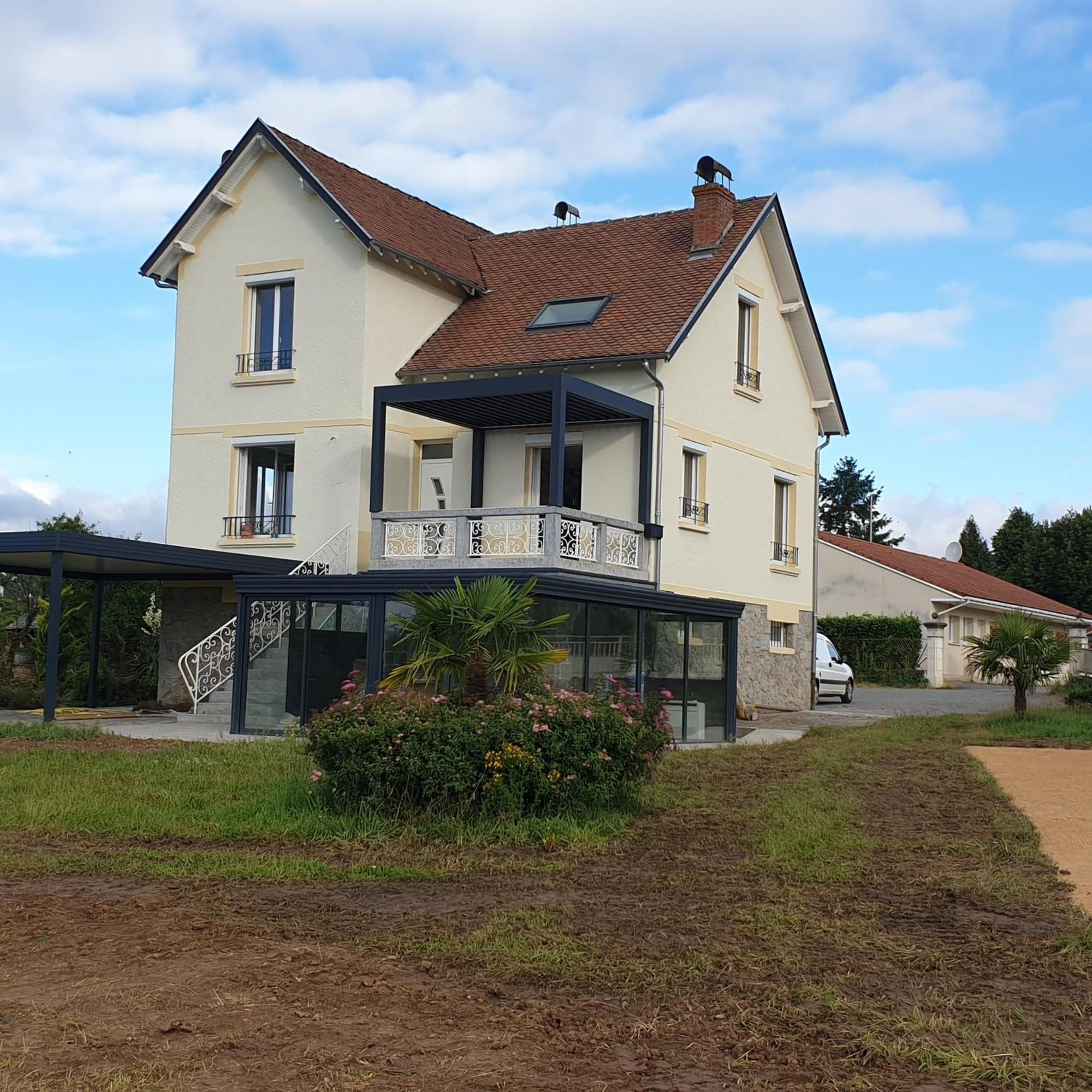 Logis Hotel Restaurant Cruzel Maurs Bagian luar foto