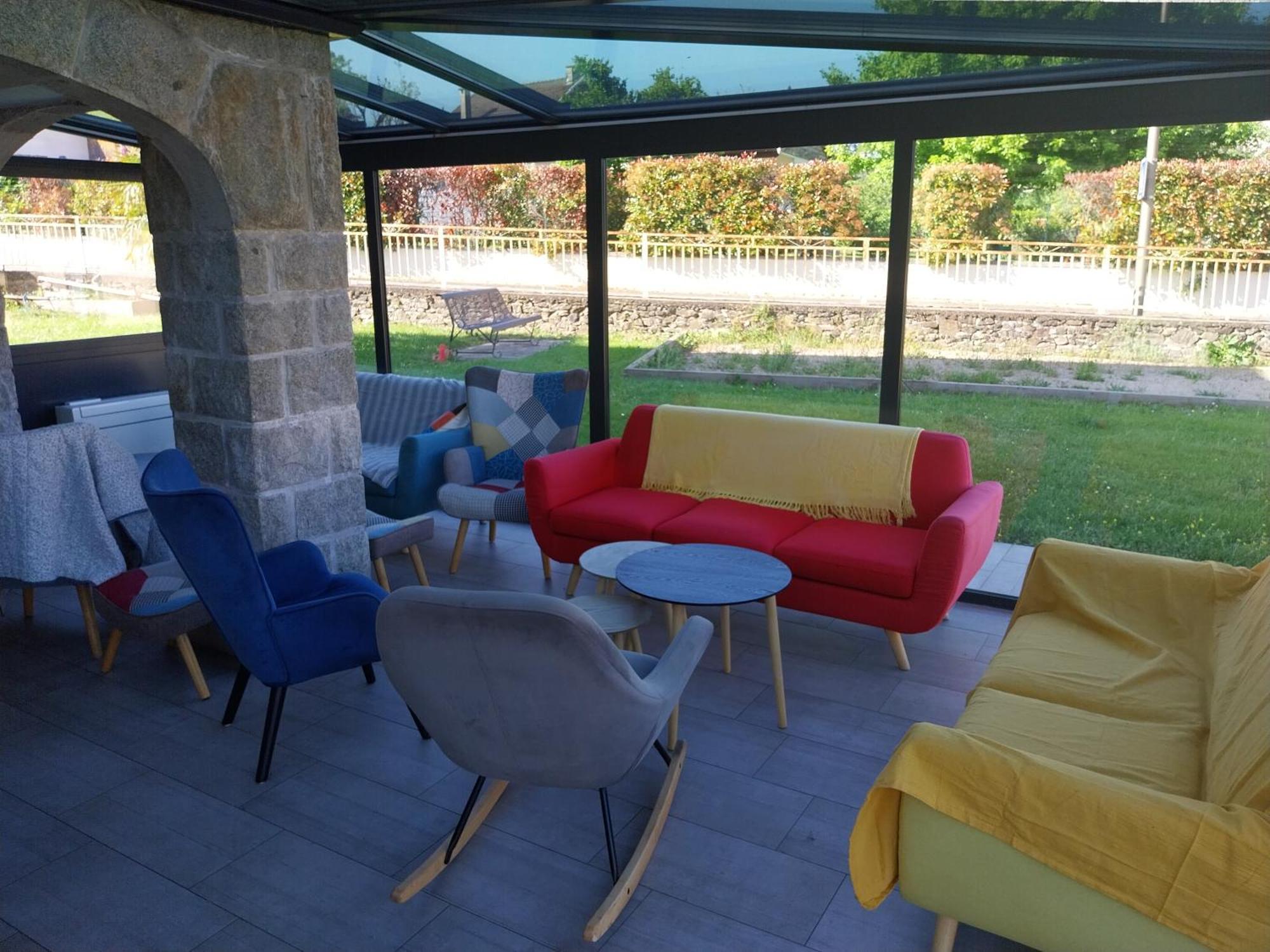 Logis Hotel Restaurant Cruzel Maurs Bagian luar foto